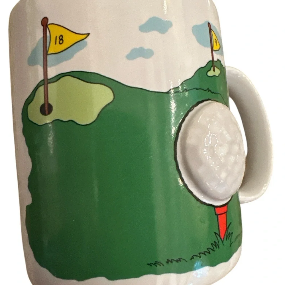 Vintage Russ Berrie 18 Hole Golf Golfer Ceramic Coffee Mug Cup 3-D Ball 3.5”